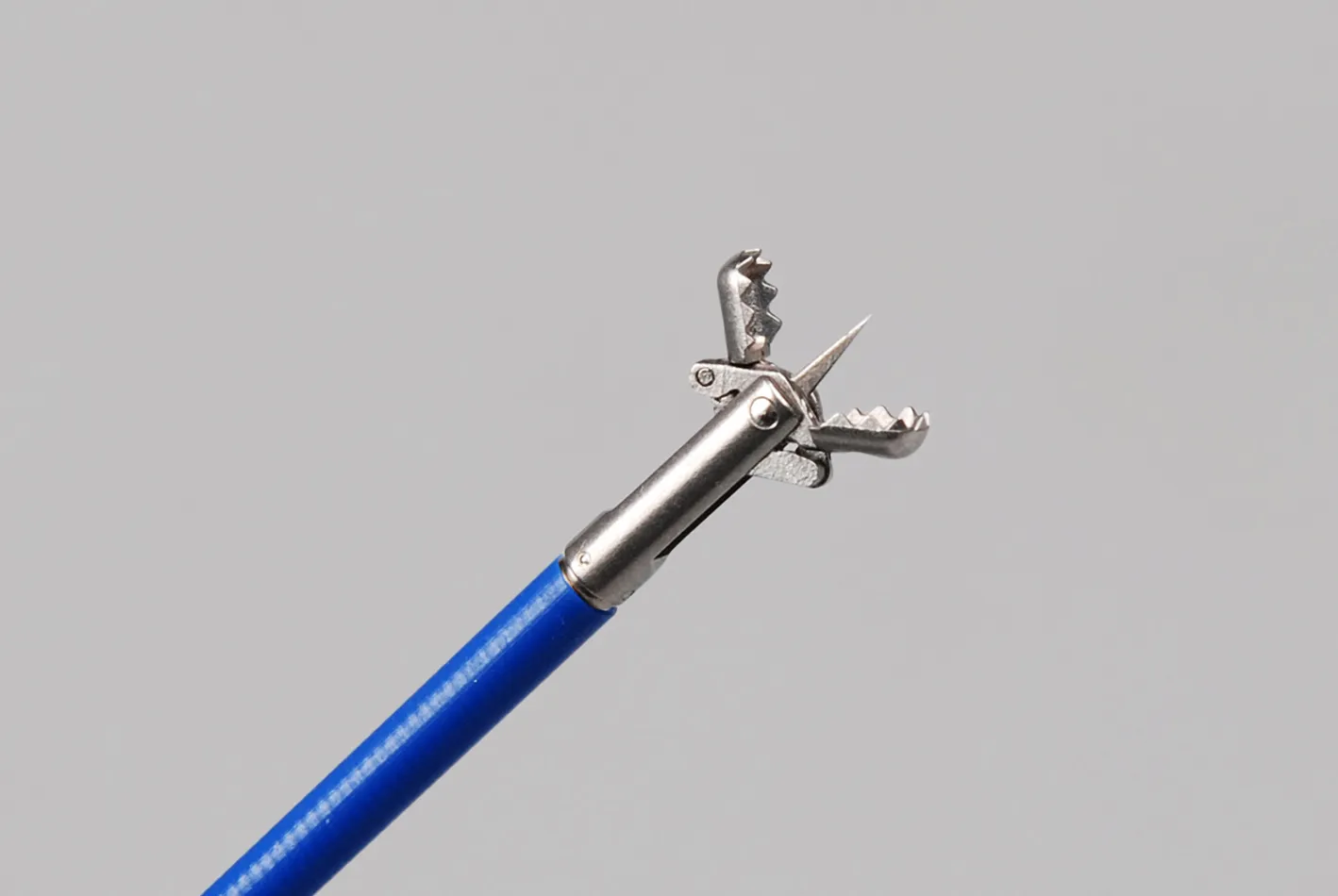 Wilson Heyinovo Serrated Biopsy Forceps with Needle & Lines - Box of 10